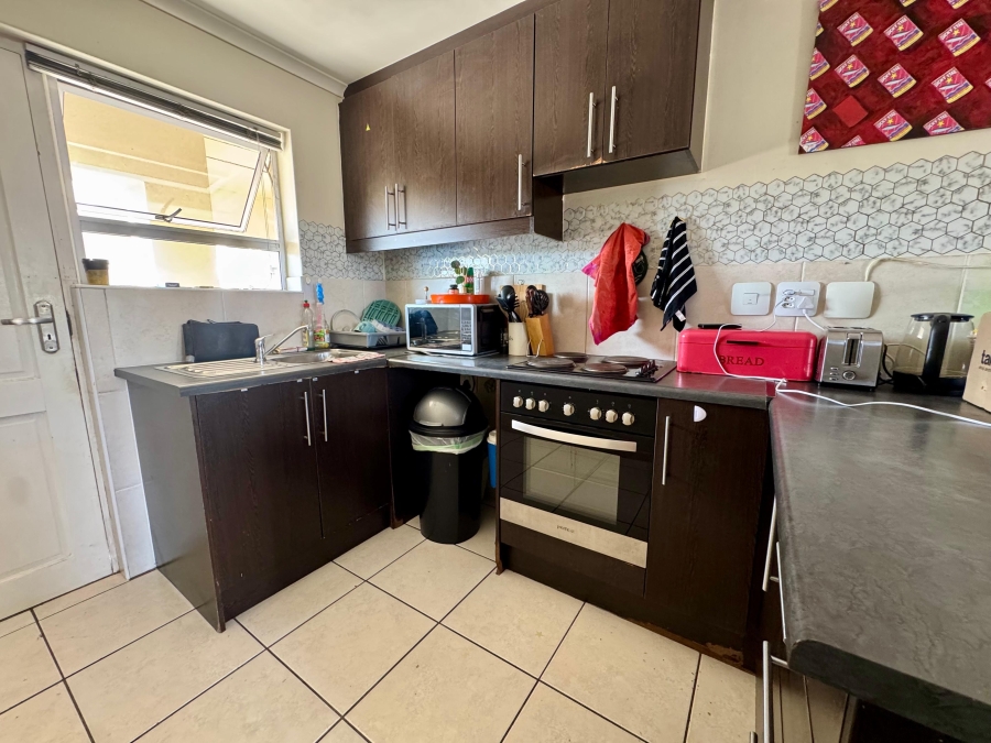 To Let 2 Bedroom Property for Rent in Melkbosstrand Central Western Cape